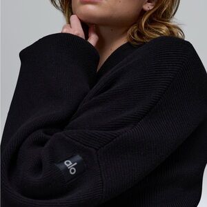 NWT ALO Yoga Women's Cashmere and Wool Black Sweater